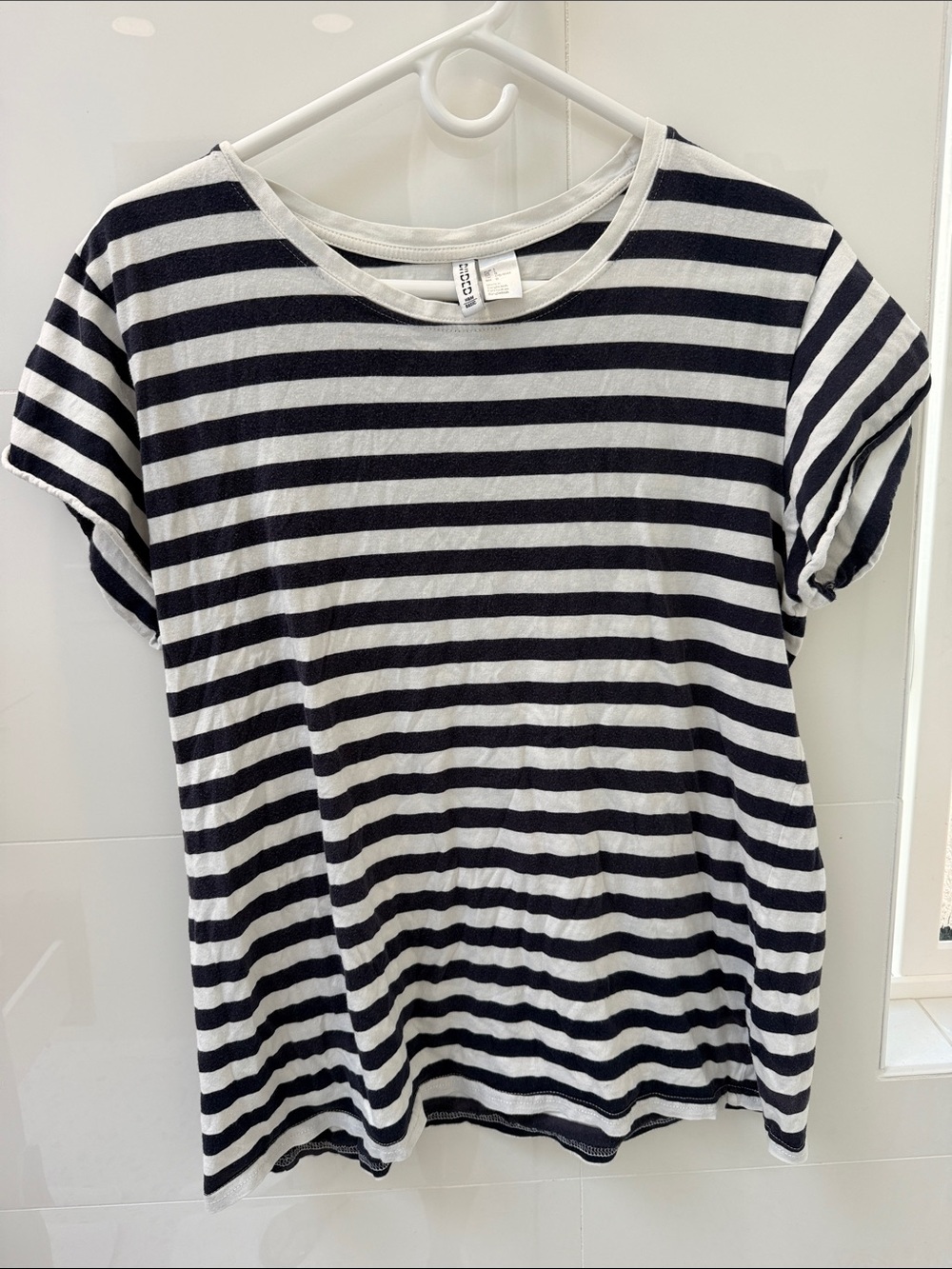 H&M Black and White Striped Short Sleeve Tee